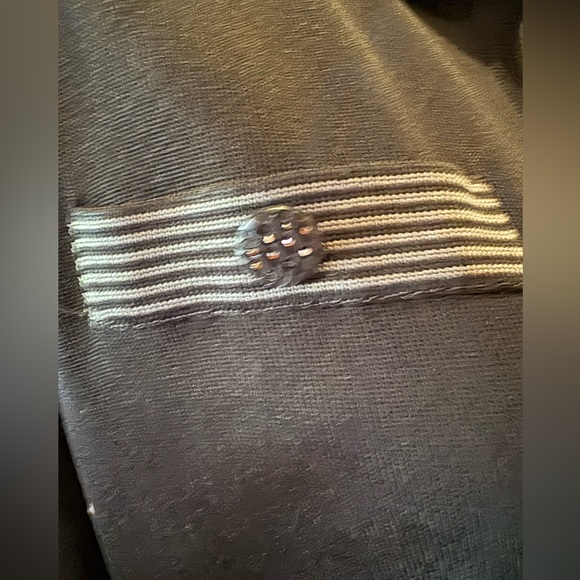 Exclusively Misook Cardigan and Tank Set Small - Picture 6 of 11